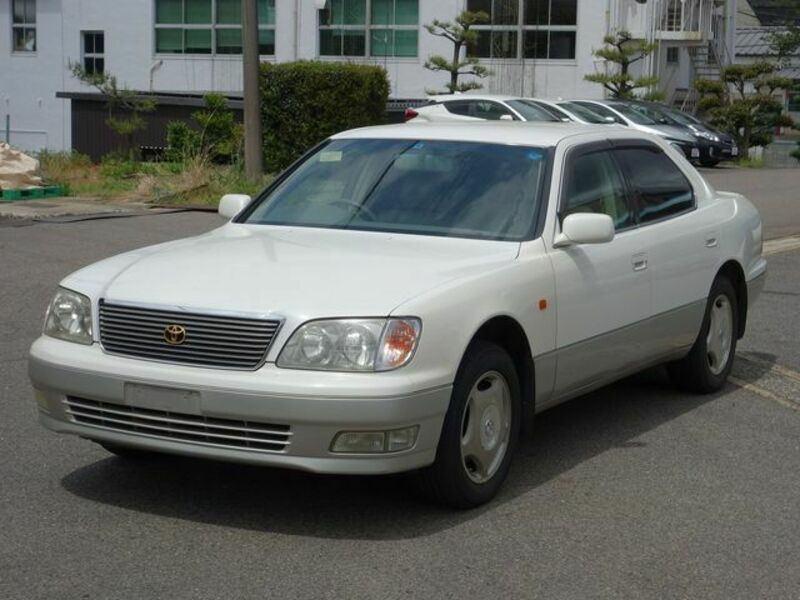 TOYOTA　CELSIOR