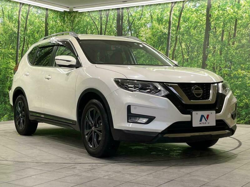 X-TRAIL