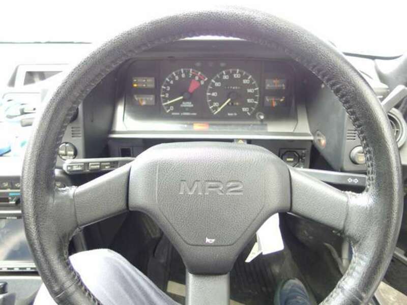 MR2-8