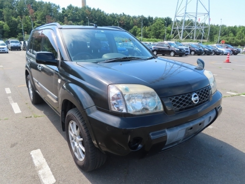 X-TRAIL