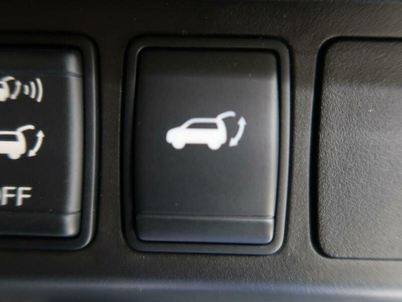 X-TRAIL-21