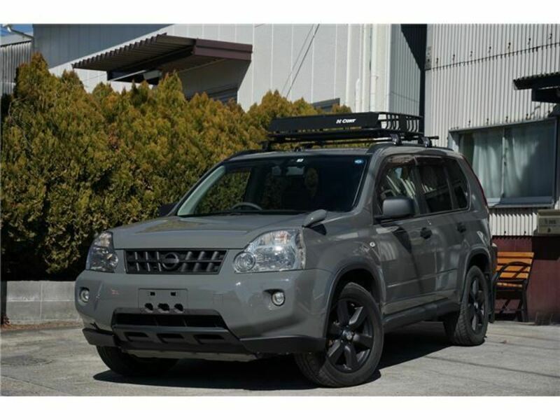 X-TRAIL-0