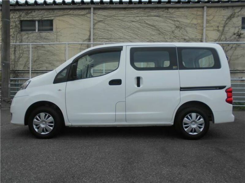 NV200 VANETTE-4