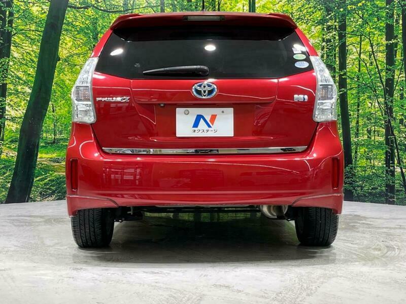 Used 2013 TOYOTA PRIUS ALPHA ZVW40W | SBI Motor Japan