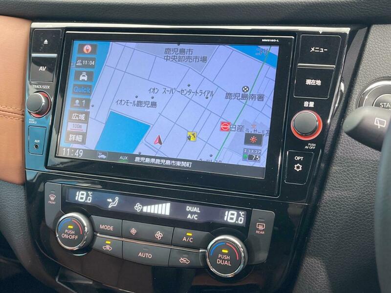 X-TRAIL