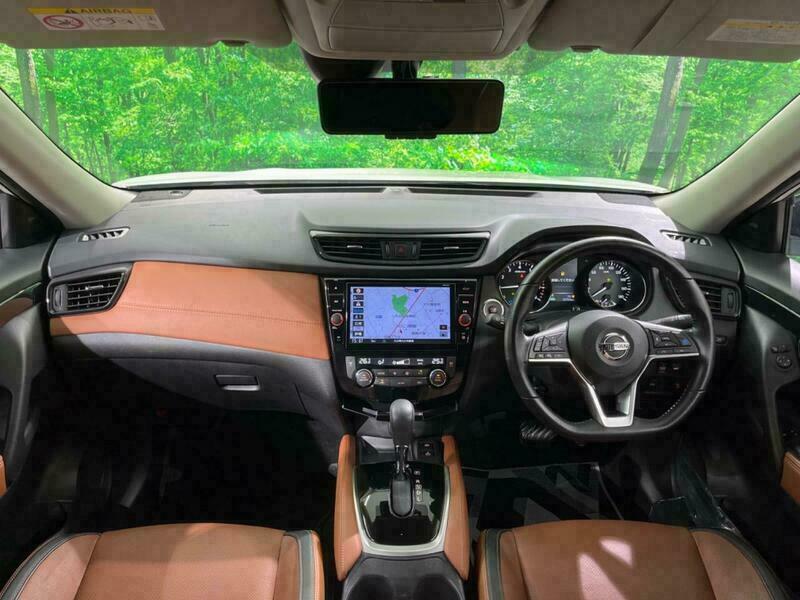 X-TRAIL