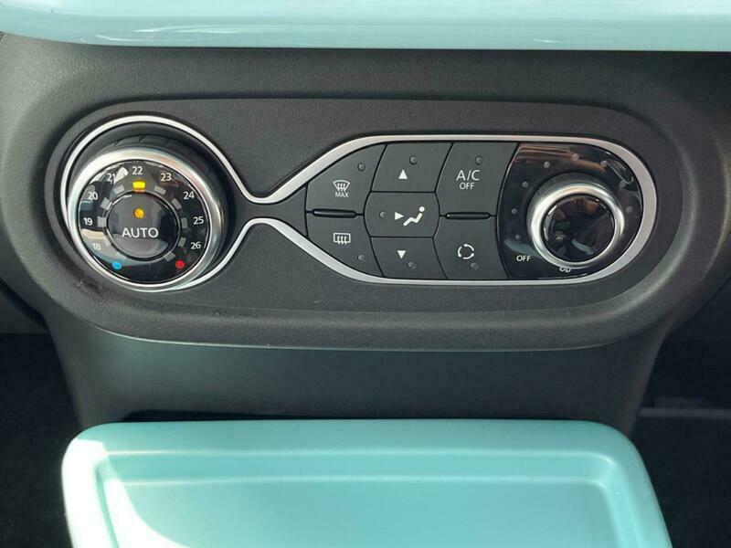 TWINGO