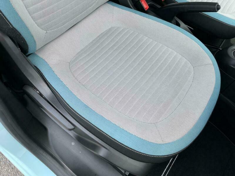 TWINGO