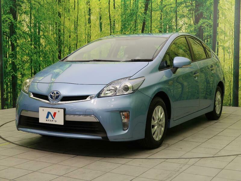 PRIUS PHV