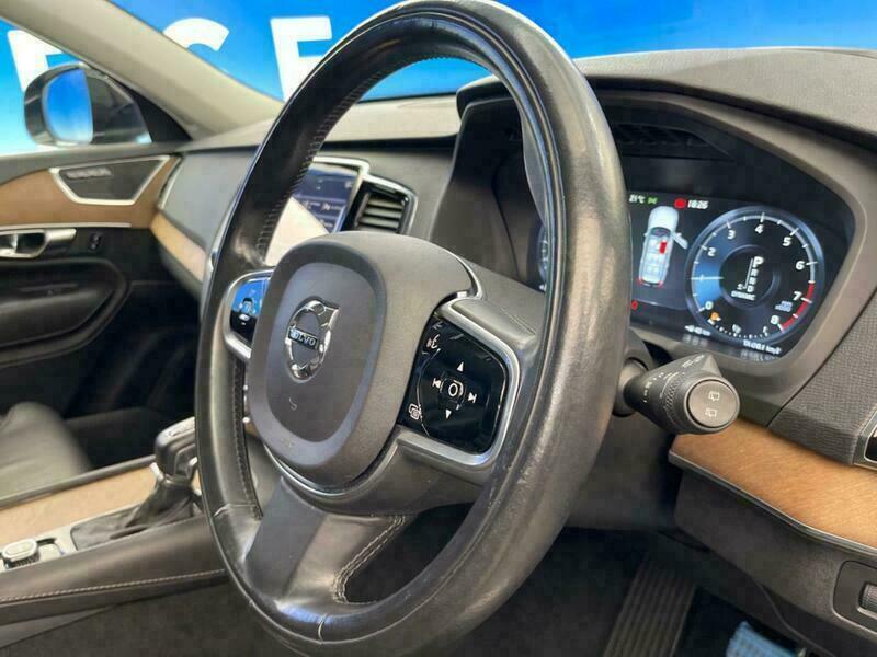 XC90