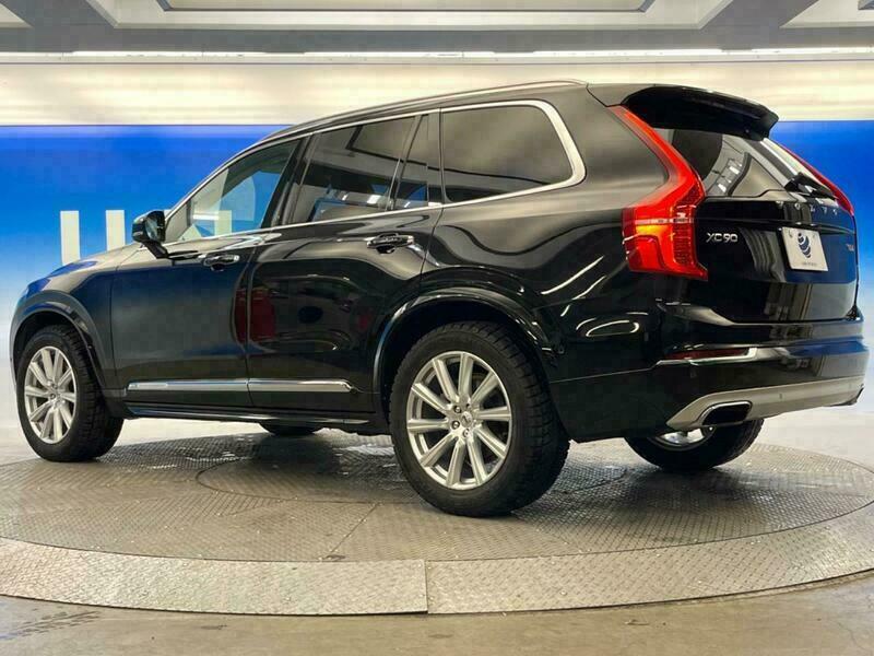 XC90