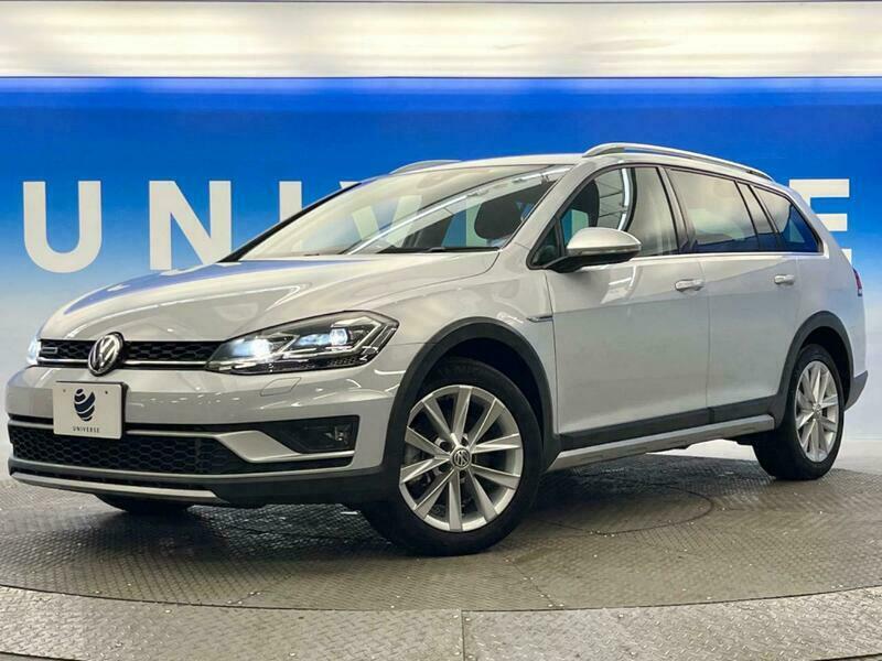 GOLF ALLTRACK
