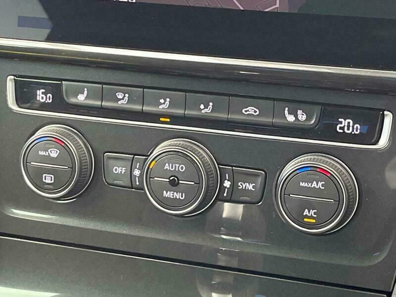 GOLF ALLTRACK