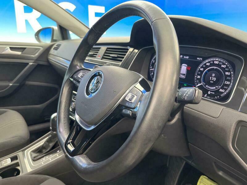 GOLF ALLTRACK