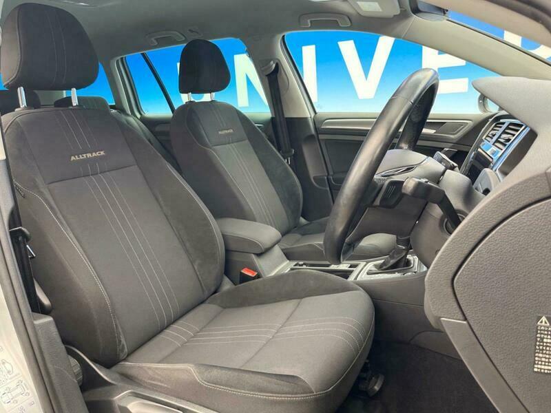 GOLF ALLTRACK