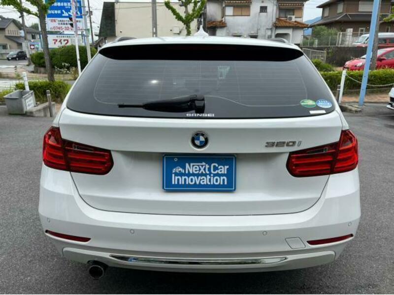 3 SERIES