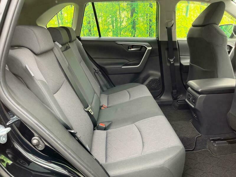RAV4-8