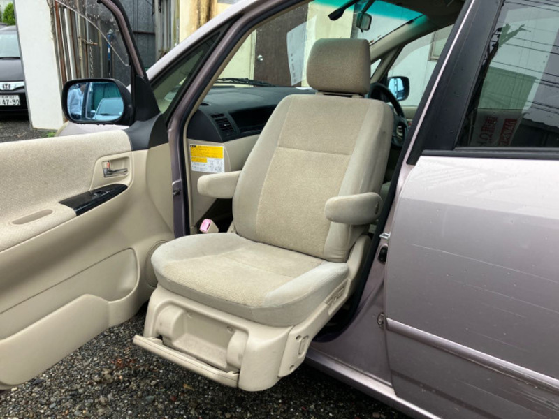 COROLLA SPACIO