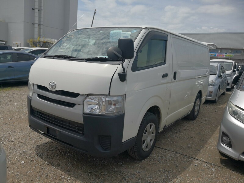 Used 2017 TOYOTA HIACE VAN KDH206V | SBI Motor Japan