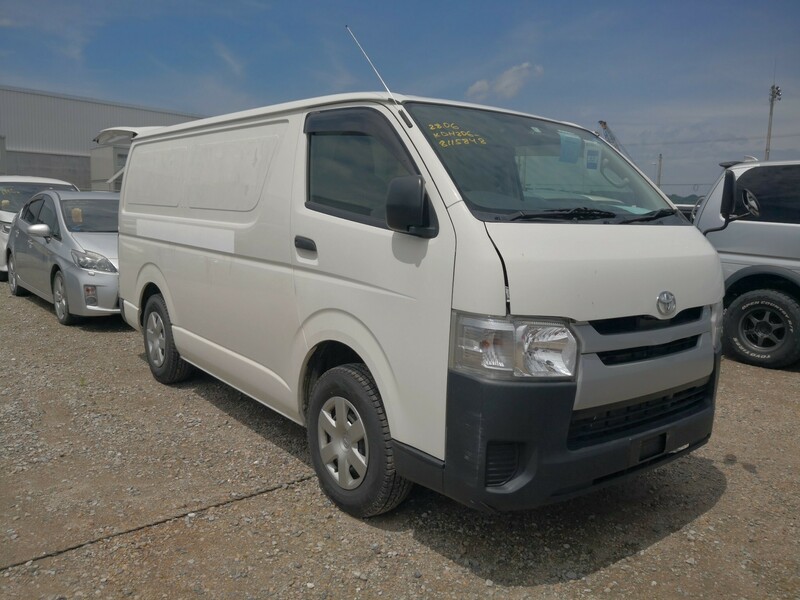 HIACE VAN