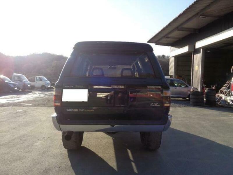 HILUX SURF
