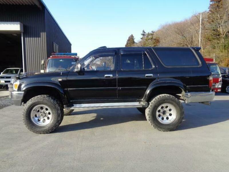 HILUX SURF
