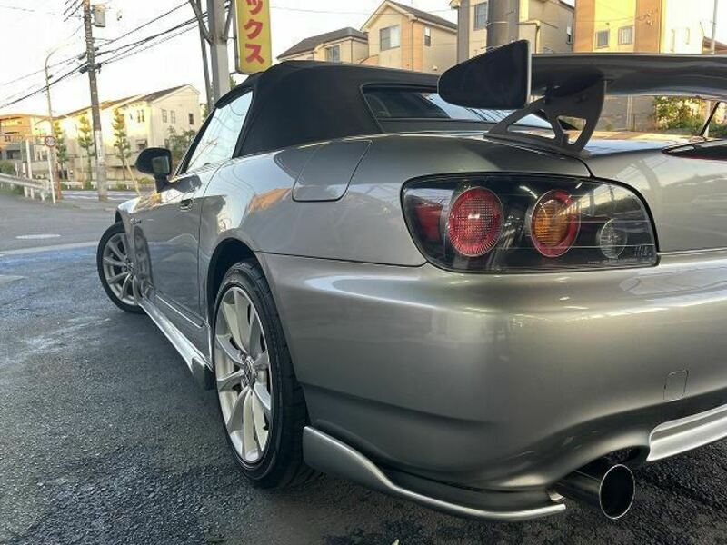 S2000