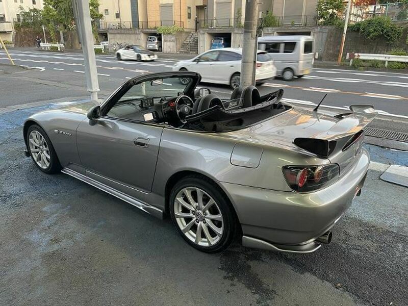 S2000
