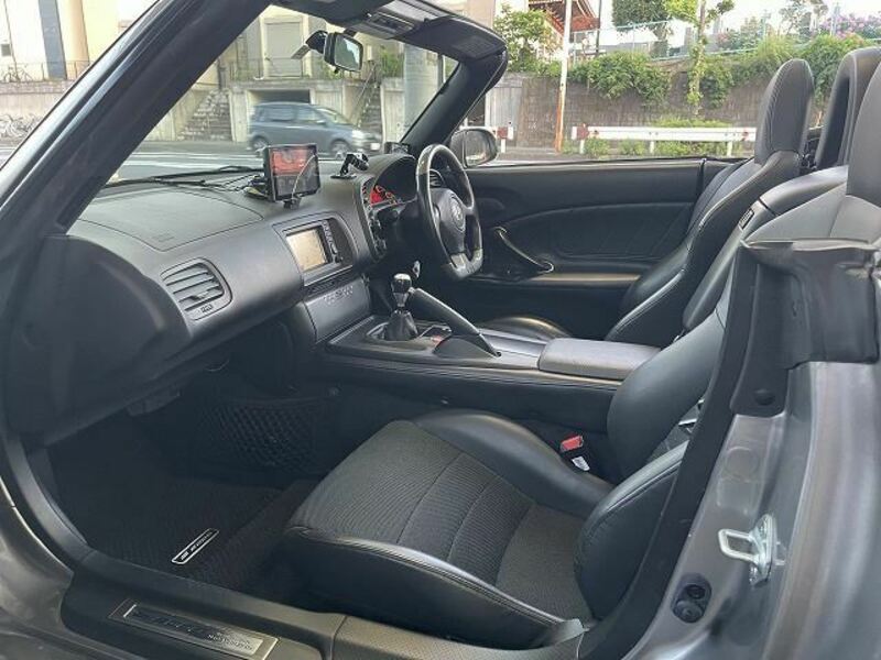 S2000