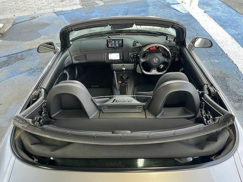 S2000