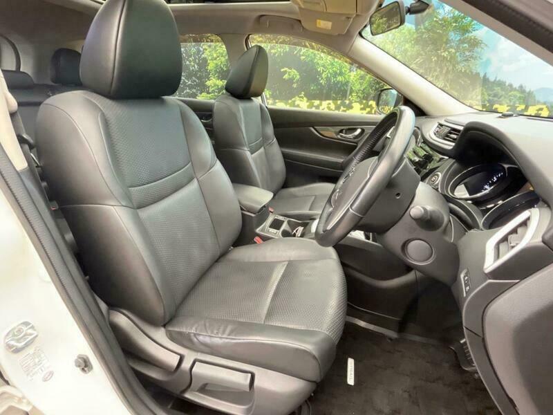 X-TRAIL-9