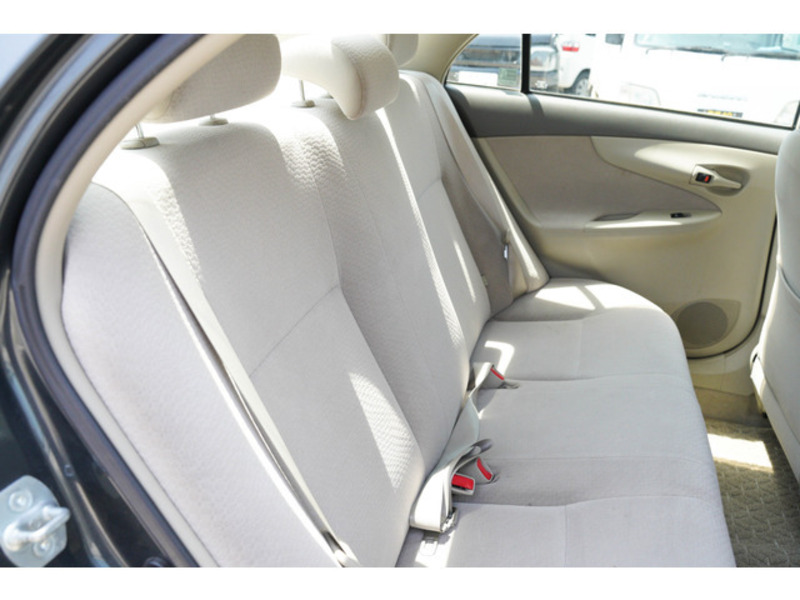 COROLLA AXIO-19