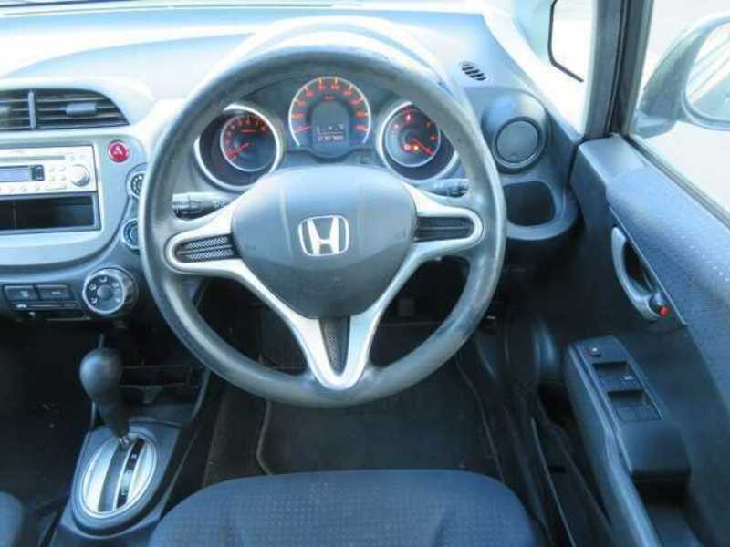 Best Price 10 Honda Fit Ge6 Japanese Used Cars Sbi Motor Japan