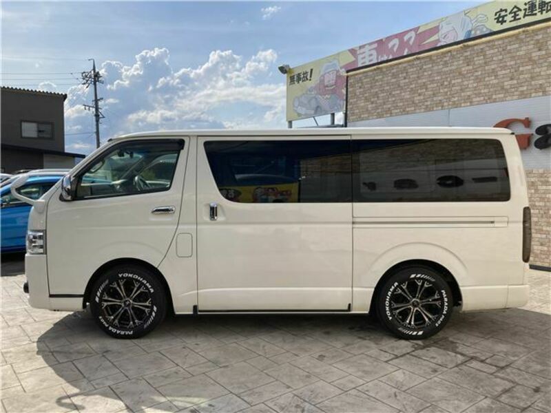 HIACE