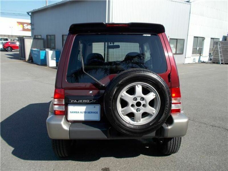 PAJERO JR