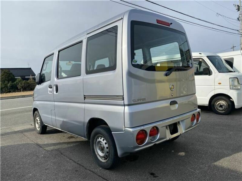 CLIPPER VAN