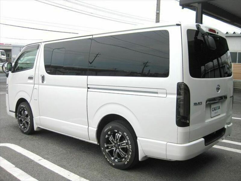 HIACE