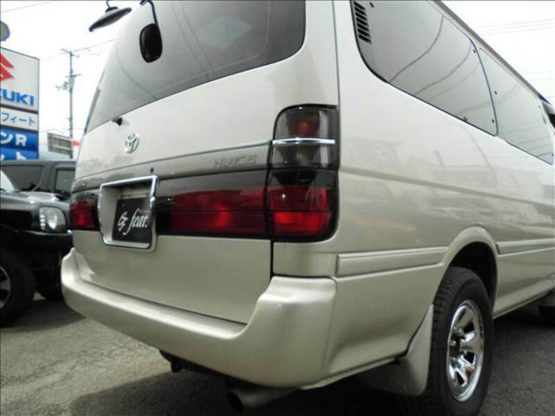 HIACE VAN