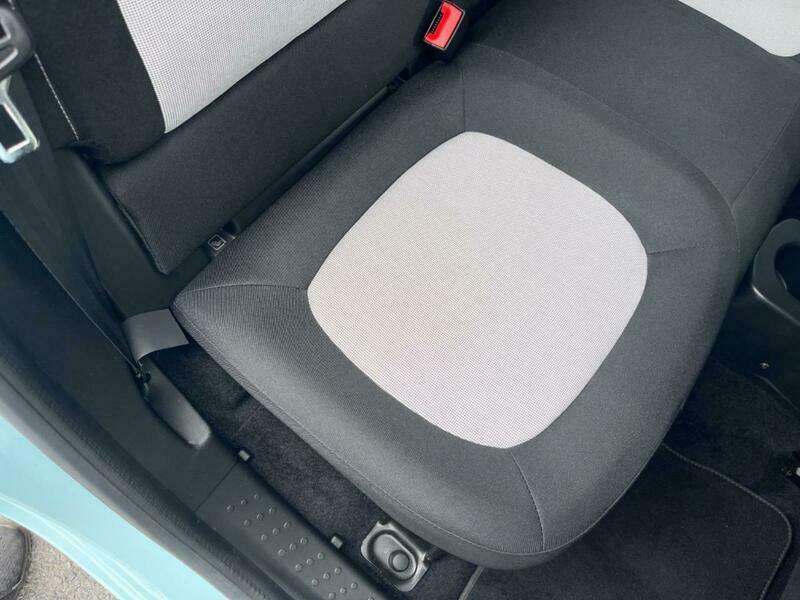 TWINGO