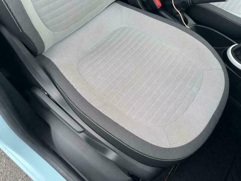 TWINGO