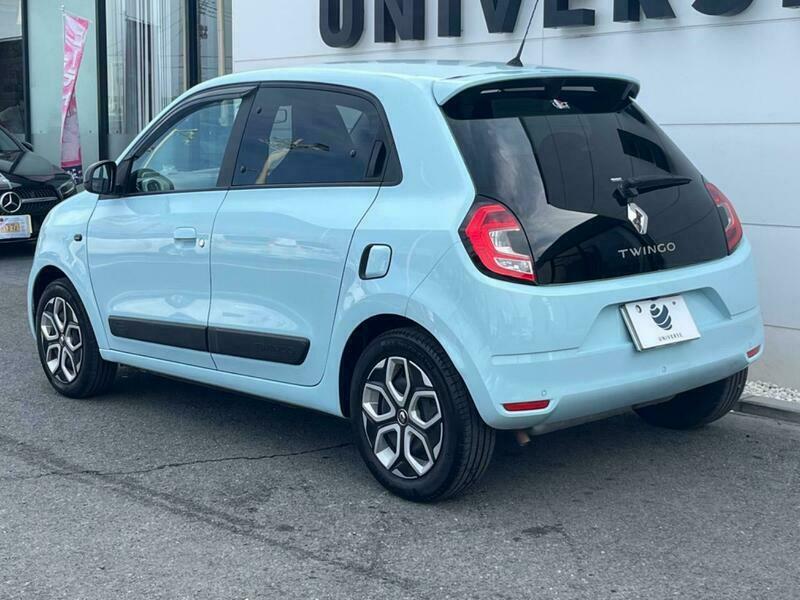 TWINGO