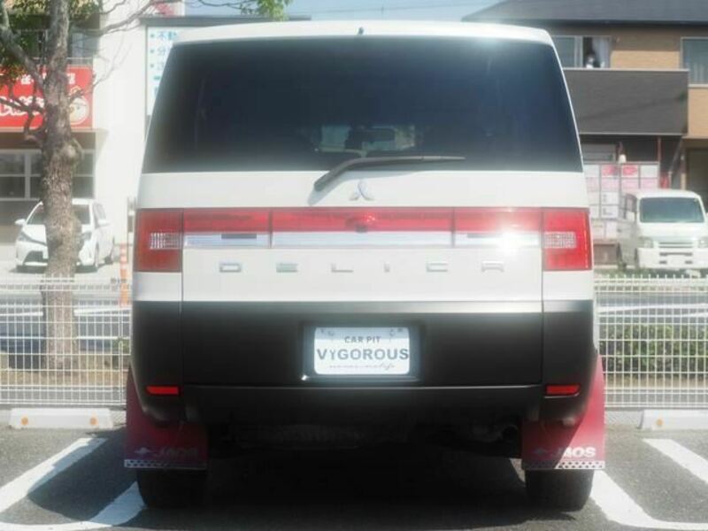 DELICA D5-15