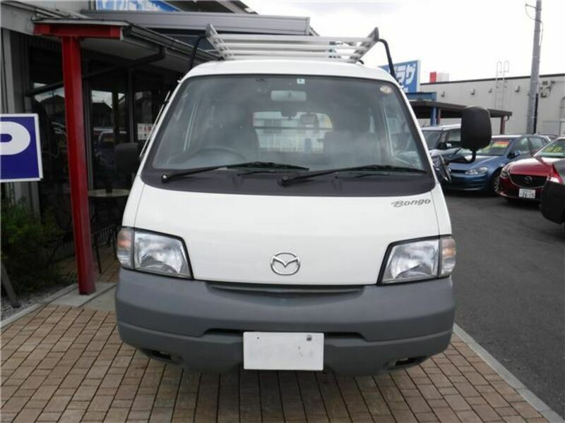BONGO VAN