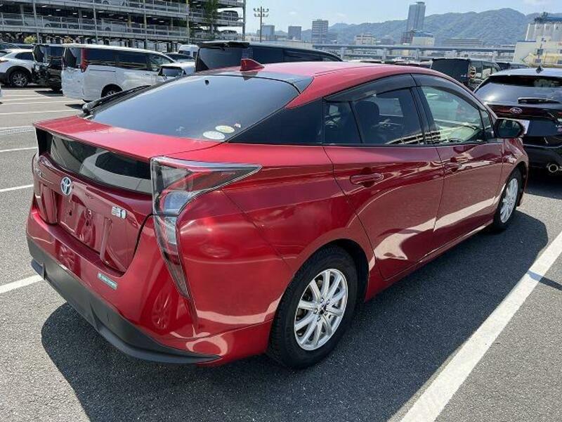 PRIUS-3