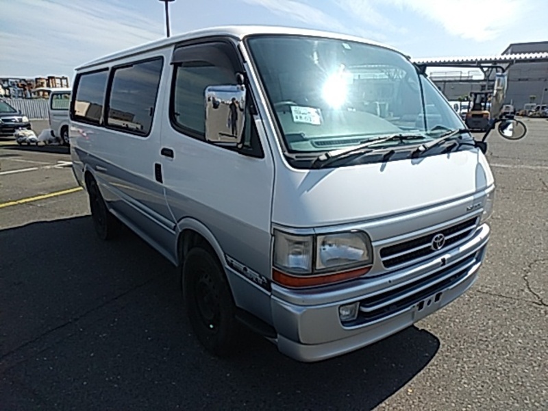 HIACE VAN