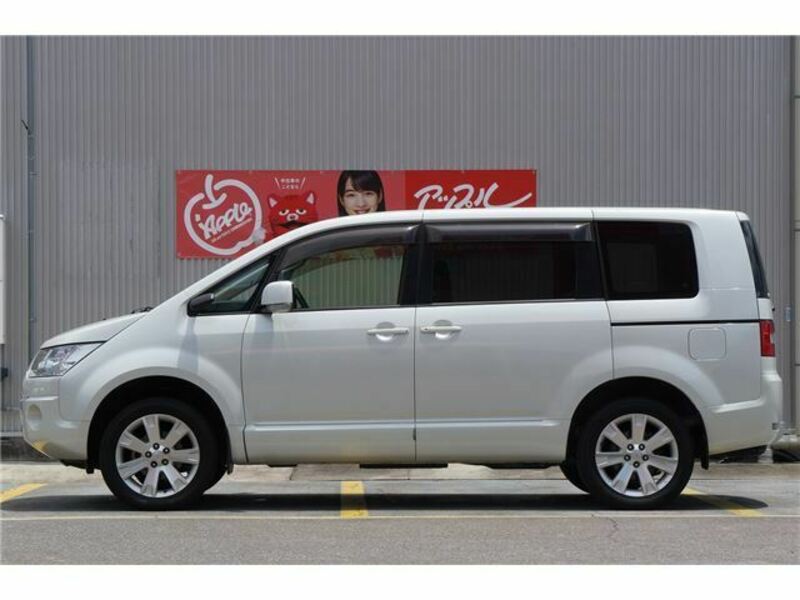 DELICA D5