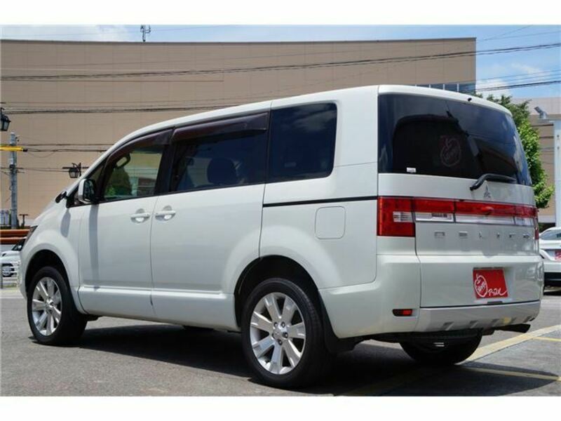 DELICA D5
