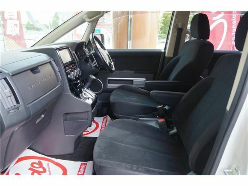 DELICA D5