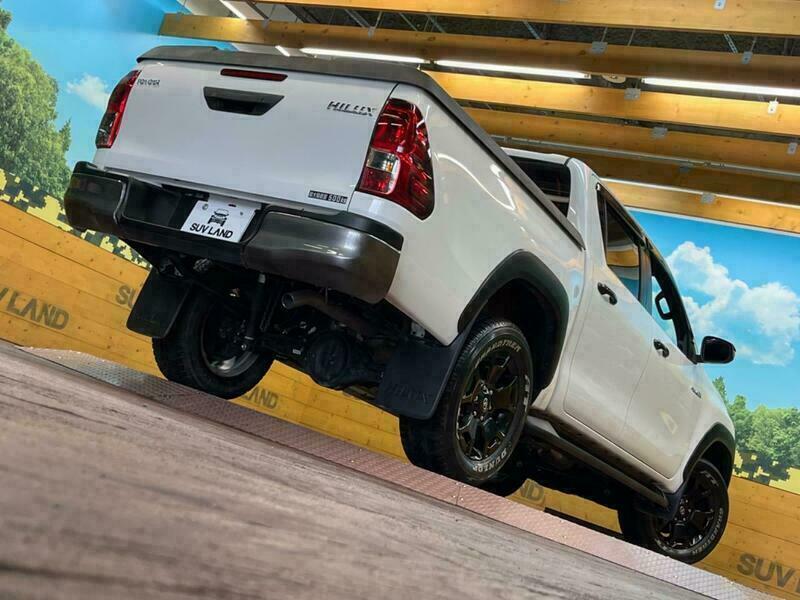 HILUX