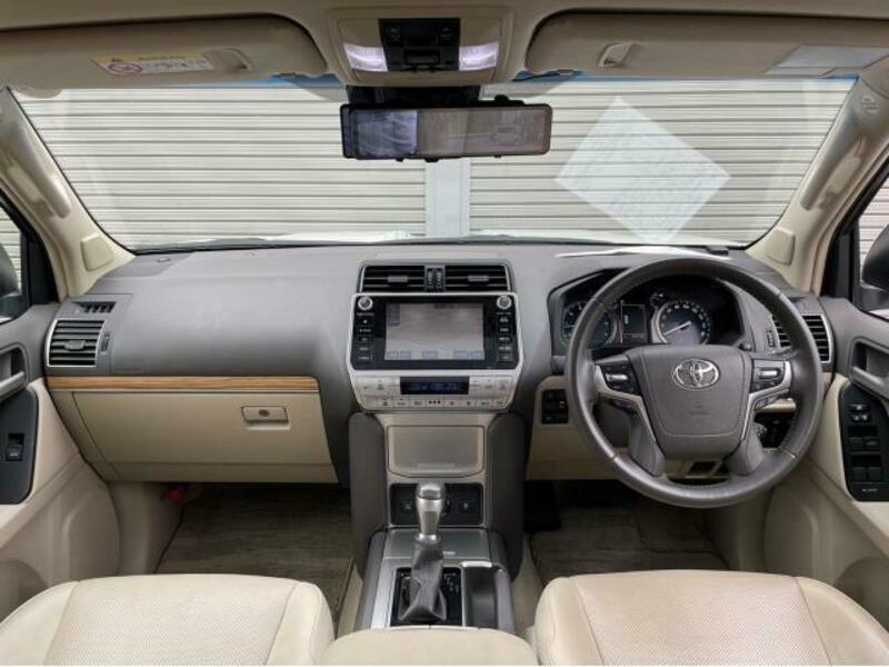 LAND CRUISER PRADO-2